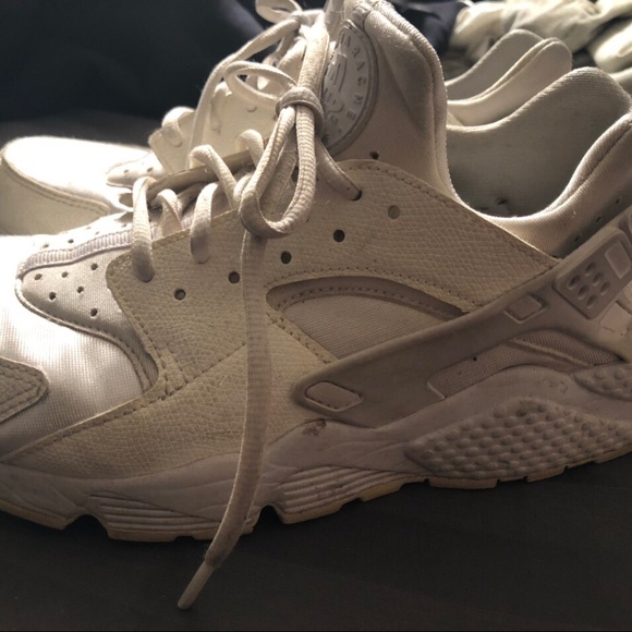 White huaraches - Picture 1 of 2